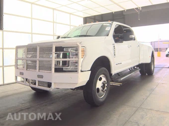 2019 Ford Super Duty F-350 XLT Crew Cab Long Bed DRW