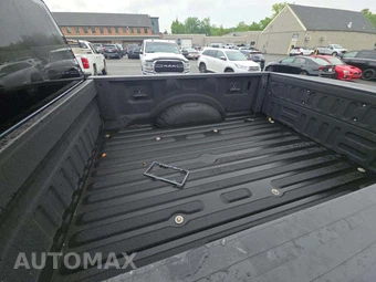 2019 Ford Super Duty F-350 XLT Extended Cab Medium Bed w/Rear Doors - miniatura 10