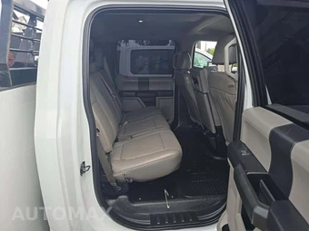 2019 Ford Super Duty F-450 Cab Chassis XL Crew Cab DRW - miniatura 15