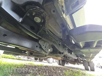 2019 Ford Super Duty F-450 Cab Chassis XL Crew Cab DRW - miniatura 7