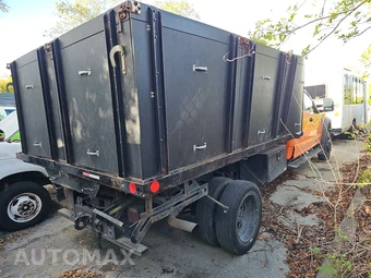 2019 Ford Super Duty F-450 Cab Chassis XL Crew Cab DRW - miniatura 4