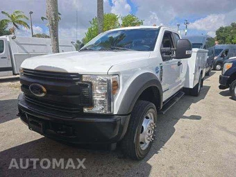 2019 Ford Super Duty F-450 Cab Chassis XL Extended Cab w/Rear Doors DRW