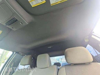 2019 Ford Super Duty F-450 Cab Chassis XL Extended Cab w/Rear Doors DRW - miniatura 11