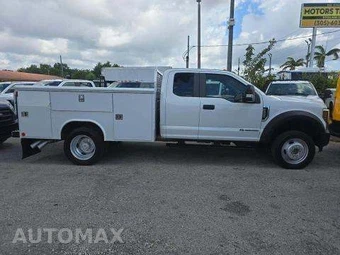 2019 Ford Super Duty F-450 Cab Chassis XL Extended Cab w/Rear Doors DRW - miniatura 4