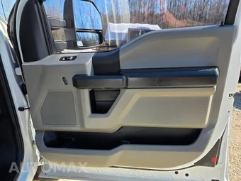 2019 Ford Super Duty F-450 Cab Chassis XL Extended Cab w/Rear Doors DRW - miniatura 18