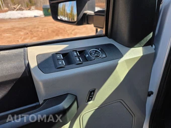 2019 Ford Super Duty F-450 Cab Chassis XL Extended Cab w/Rear Doors DRW - miniatura 25