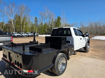 2019 Ford Super Duty F-450 Cab Chassis XL Extended Cab w/Rear Doors DRW - miniatura 7