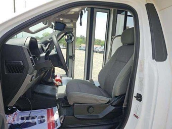 2019 Ford Super Duty F-450 Cab Chassis XL Regular Cab DRW - miniatura 7