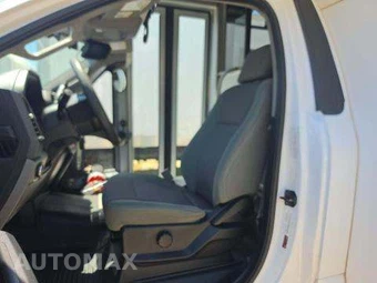 2019 Ford Super Duty F-450 Cab Chassis XL Regular Cab DRW - miniatura 6