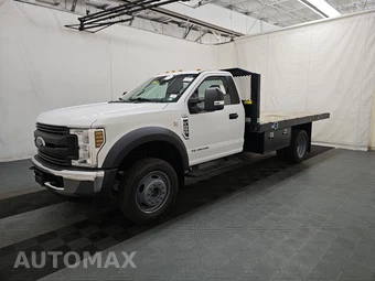 2019 Ford Super Duty F-450 Cab Chassis XL Regular Cab DRW