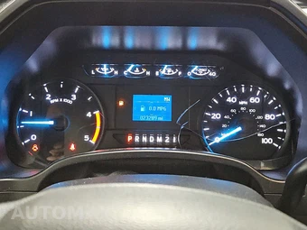 2019 Ford Super Duty F-450 Cab Chassis XL Regular Cab DRW - miniatura 12