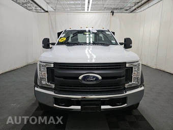 2019 Ford Super Duty F-450 Cab Chassis XL Regular Cab DRW - miniatura 2