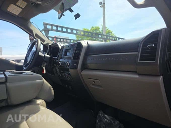 2019 Ford Super Duty F-450 Cab Chassis XL Regular Cab DRW - miniatura 15
