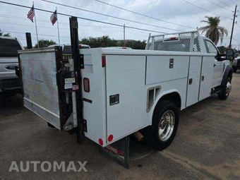 2019 Ford Super Duty F-450 Cab Chassis XL Regular Cab DRW - miniatura 3