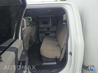 2019 Ford Super Duty F-450 Cab Chassis XLT Crew Cab DRW - miniatura 13
