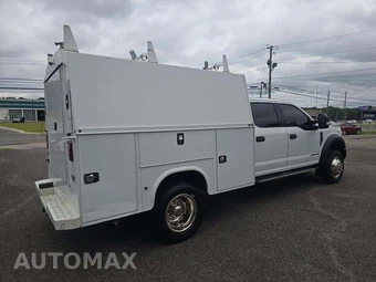 2019 Ford Super Duty F-450 Cab Chassis XLT Crew Cab DRW - miniatura 3
