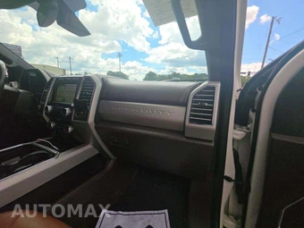 2019 Ford Super Duty F-450 King Ranch Crew Cab Long Bed DRW - miniatura 19