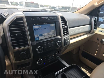 2019 Ford Super Duty F-450 Lariat Crew Cab Long Bed DRW - miniatura 11