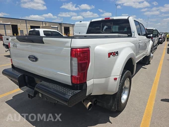 2019 Ford Super Duty F-450 Lariat Crew Cab Long Bed DRW - miniatura 4