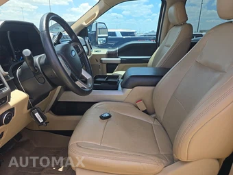 2019 Ford Super Duty F-450 Lariat Crew Cab Long Bed DRW - miniatura 7