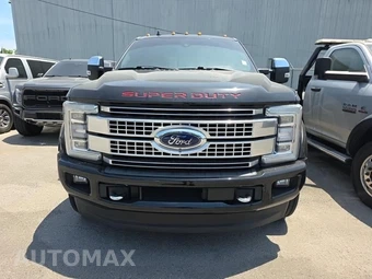 2019 Ford Super Duty F-450 Platinum Crew Cab Long Bed DRW - miniatura 2