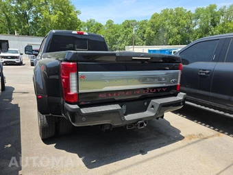2019 Ford Super Duty F-450 Platinum Crew Cab Long Bed DRW - miniatura 6