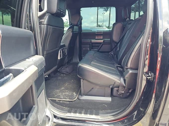 2019 Ford Super Duty F-450 Platinum Crew Cab Long Bed DRW - miniatura 13