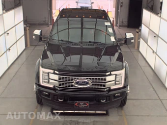 2019 Ford Super Duty F-450 Platinum Crew Cab Long Bed DRW - miniatura 2