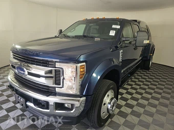 2019 Ford Super Duty F-450 XLT Crew Cab Long Bed DRW