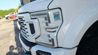 2019 Ford Super Duty F-450 XLT Regular Cab Long Bed DRW - miniatura 6