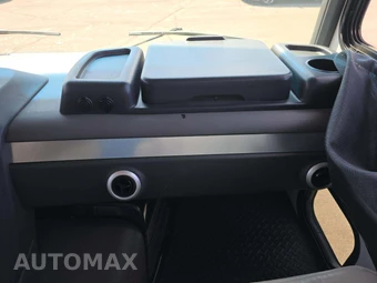 2019 Ford Super Duty F-53 Class A Motorhome Chassis DRW - miniatura 16