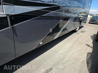 2019 Ford Super Duty F-53 Class A Motorhome Chassis DRW - miniatura 18