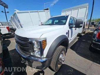 2019 Ford Super Duty F-550 Cab Chassis XL Crew Cab DRW