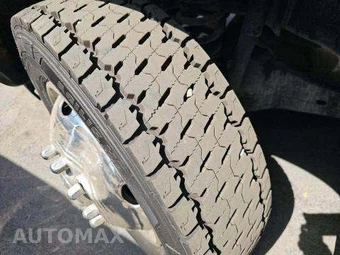 2019 Ford Super Duty F-550 Cab Chassis XL Crew Cab DRW - miniatura 39