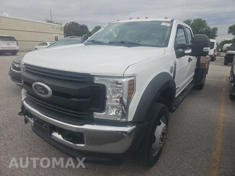 2019 Ford Super Duty F-550 Cab Chassis XL Crew Cab DRW