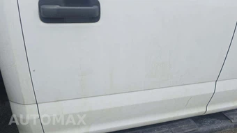 2019 Ford Super Duty F-550 Cab Chassis XL Crew Cab DRW - miniatura 28