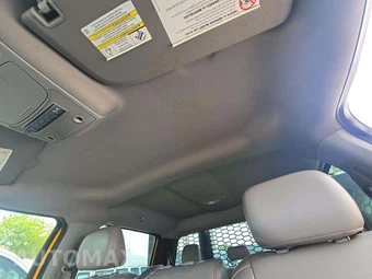 2019 Ford Super Duty F-550 Cab Chassis XL Crew Cab DRW - miniatura 11