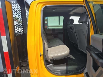 2019 Ford Super Duty F-550 Cab Chassis XL Crew Cab DRW - miniatura 15