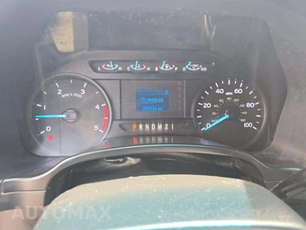 2019 Ford Super Duty F-550 Cab Chassis XL Crew Cab DRW - miniatura 9