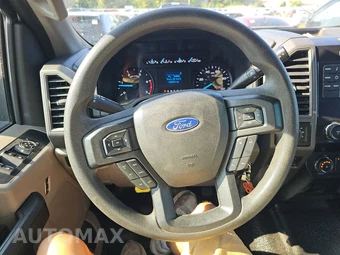2019 Ford Super Duty F-550 Cab Chassis XL Crew Cab DRW - miniatura 10