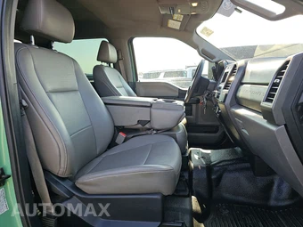 2019 Ford Super Duty F-550 Cab Chassis XL Crew Cab DRW - miniatura 8