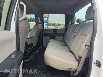 2019 Ford Super Duty F-550 Cab Chassis XL Crew Cab DRW - miniatura 13