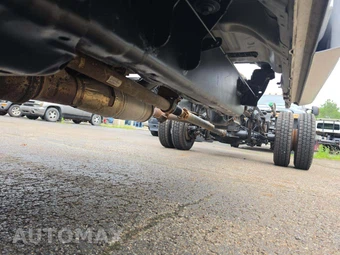 2019 Ford Super Duty F-550 Cab Chassis XL Crew Cab DRW - miniatura 7