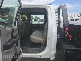2019 Ford Super Duty F-550 Cab Chassis XL Crew Cab DRW - miniatura 13