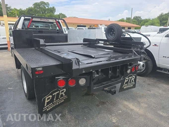 2019 Ford Super Duty F-550 Cab Chassis XL Crew Cab DRW - miniatura 2