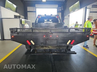 2019 Ford Super Duty F-550 Cab Chassis XL Crew Cab DRW - miniatura 5