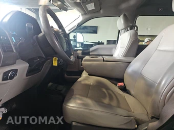 2019 Ford Super Duty F-550 Cab Chassis XL Crew Cab DRW - miniatura 7