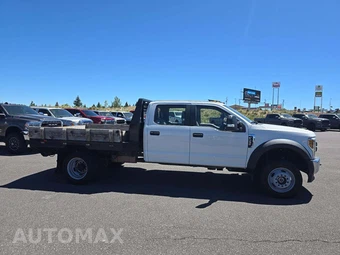 2019 Ford Super Duty F-550 Cab Chassis XL Crew Cab DRW - miniatura 4