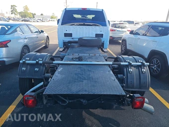 2019 Ford Super Duty F-550 Cab Chassis XL Extended Cab w/Rear Doors DRW - miniatura 16