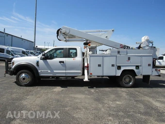 2019 Ford Super Duty F-550 Cab Chassis XL Extended Cab w/Rear Doors DRW - miniatura 6